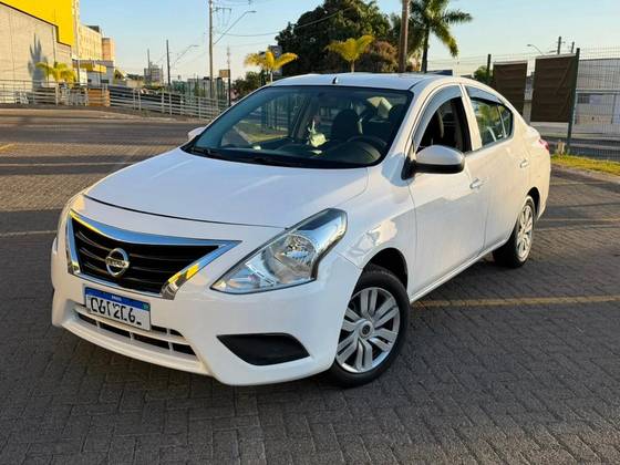 NISSAN VERSA 1.6 16V FLEXSTART SL 4P MANUAL NISSAN VERSA 1.6 16V FLEXSTART SL 4P MANUAL